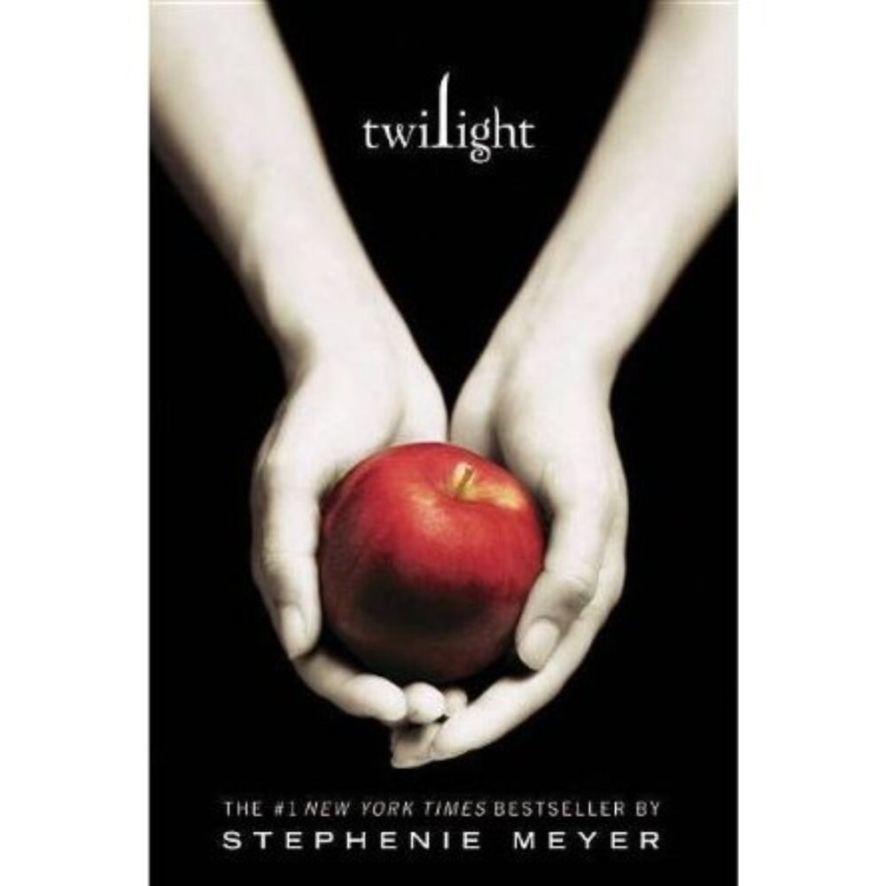 Twilight (Series #1) Paperback Vampire Romance & Young Adult Fantasy Misprint